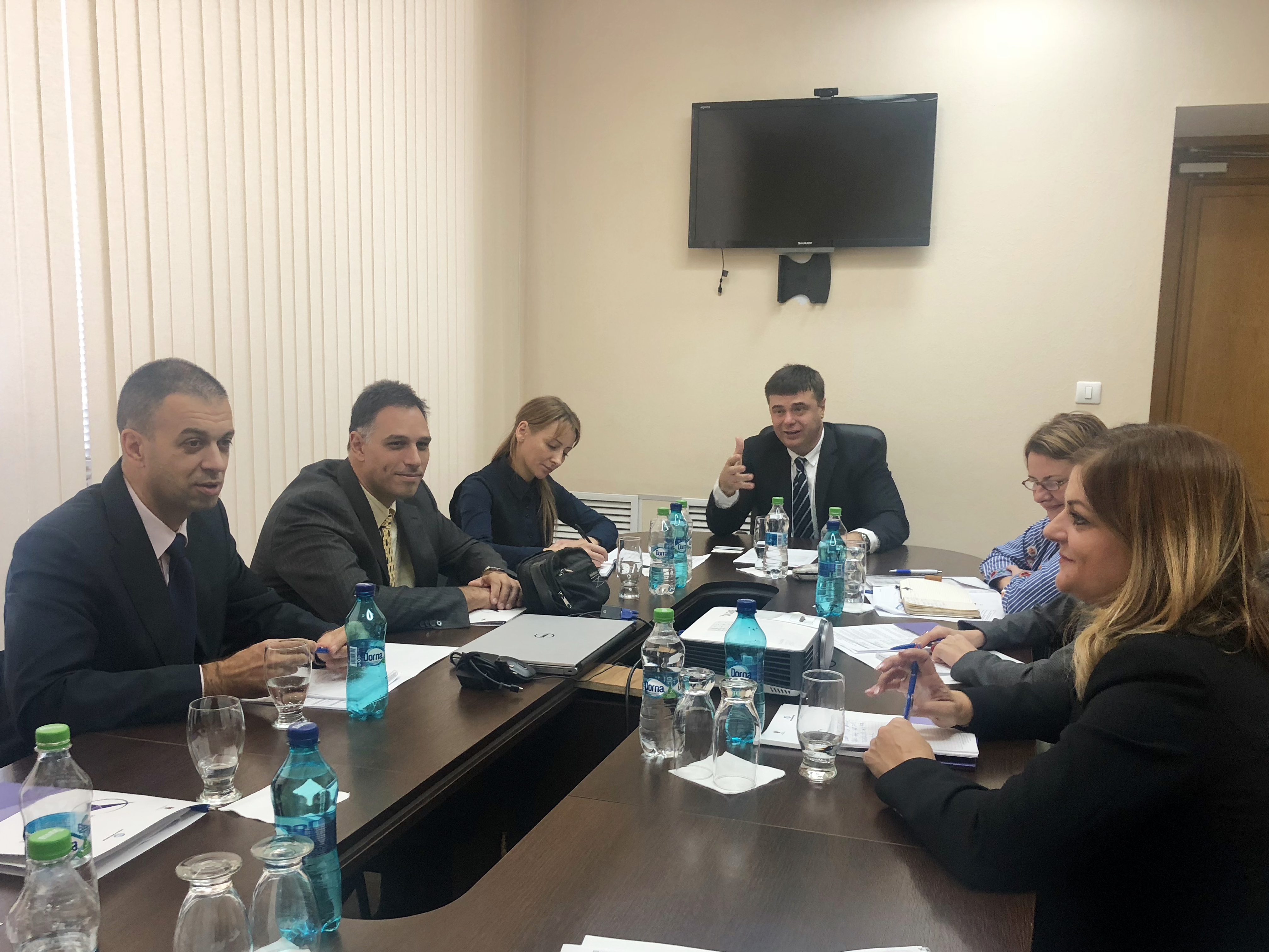 Delegație oficială din Serbia în vizită la Serviciul Tehnologia Informației și Securitate Cibernetică