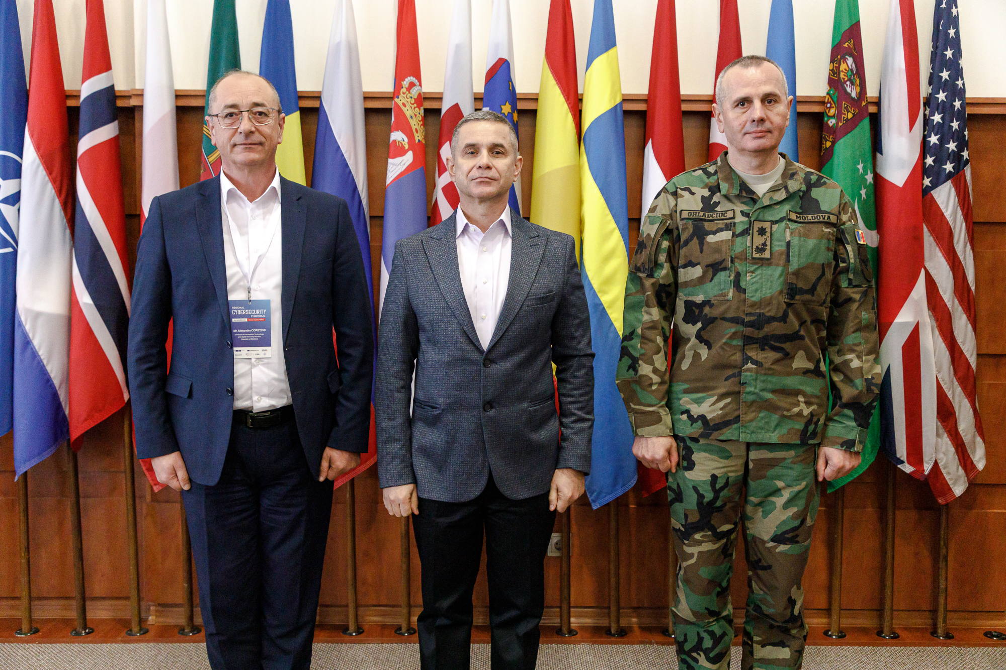 Conferință la Ministerul Apărării