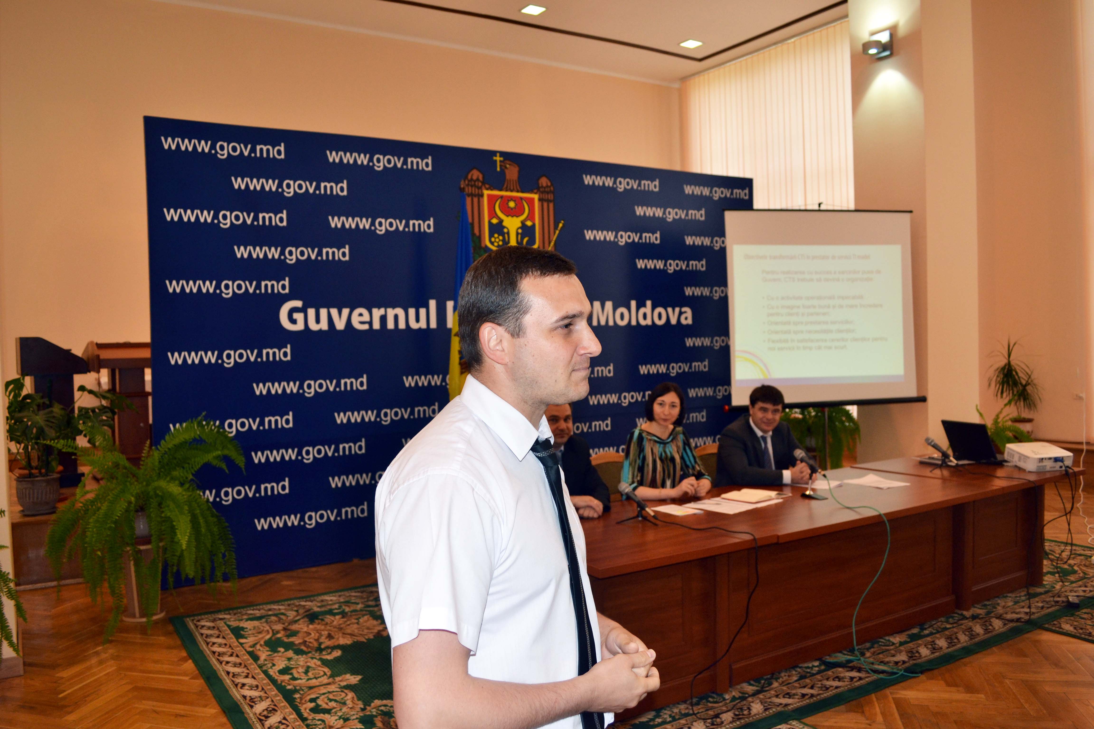 Întrevederea cu expertul internațional în cybersecurity, Rik Veenendaal