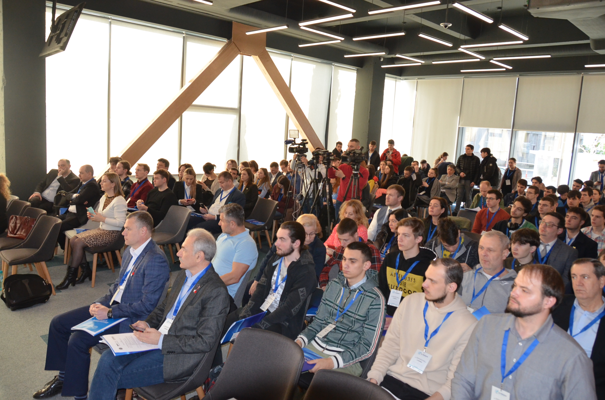 Consultări publice e-Votare