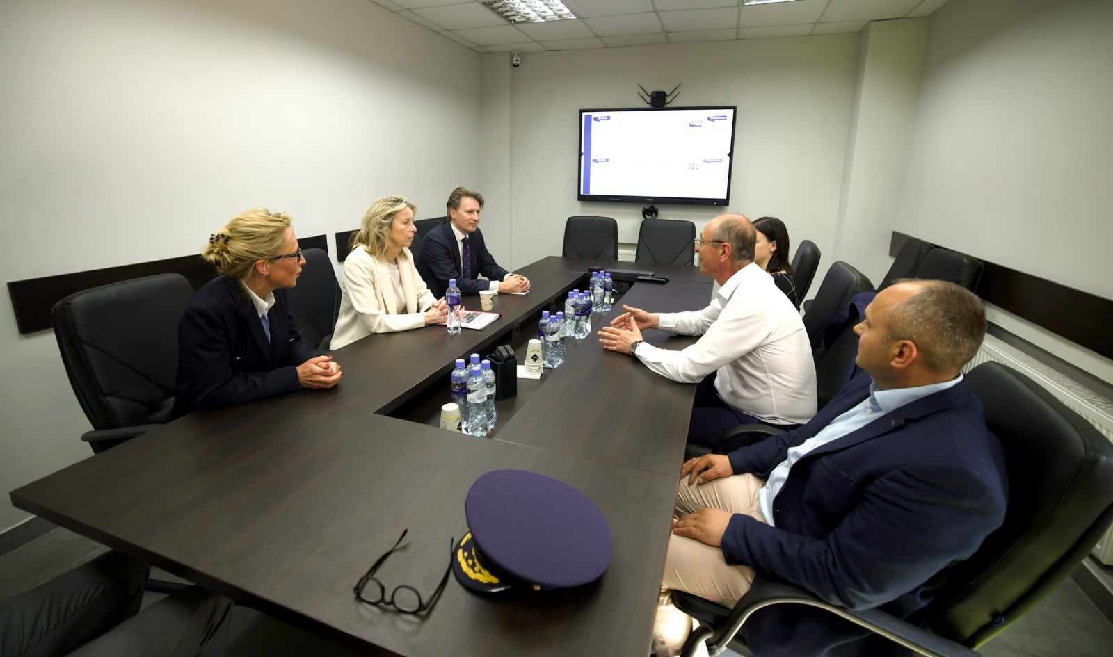 Întrevedere oficială