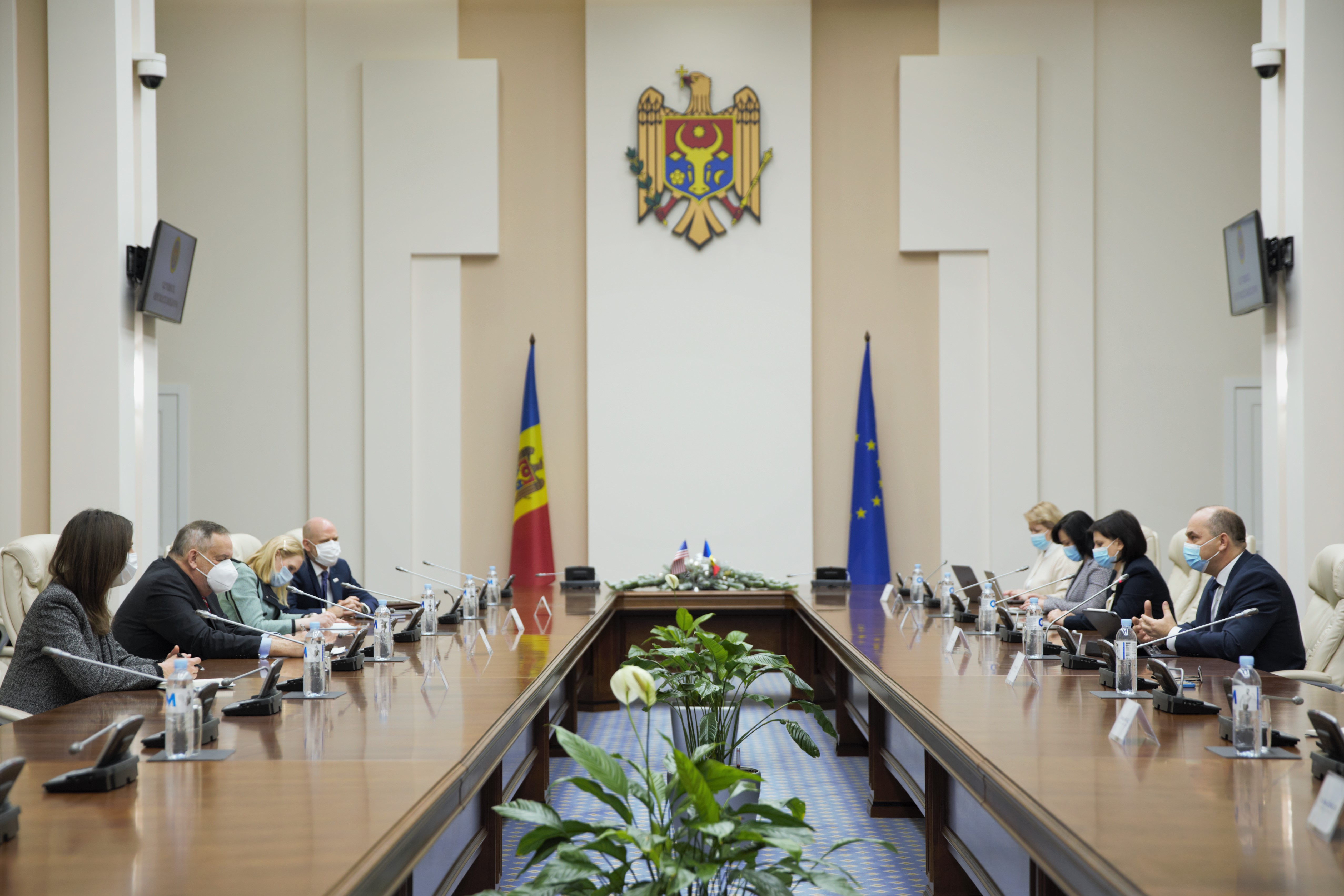 Întrevedere oficială. 