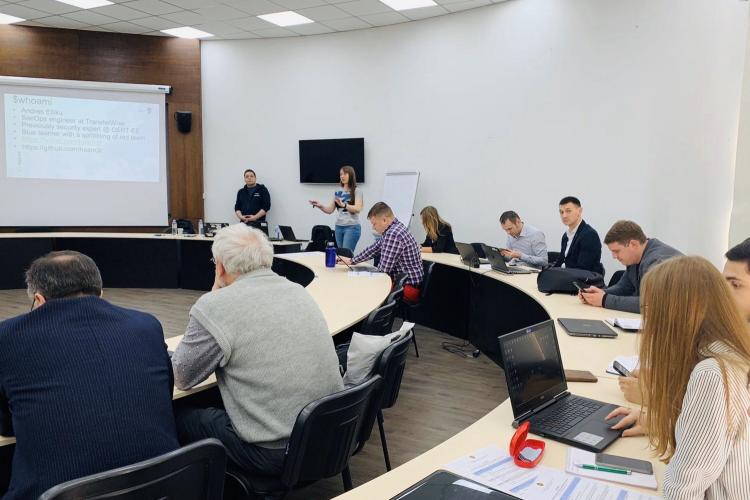 Specialiști TI și responsabili de securitatea cibernetică participă în cadrul Workshop-ului "Gestiunea Incidentelor Cibernetice", 17-18 februarie 2020