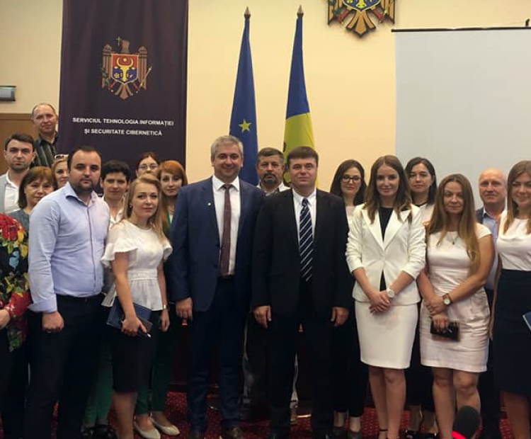 Prima rundă de instruiri a funcționarilor publici privind cerințele minime obligatorii de securitate cibernetică