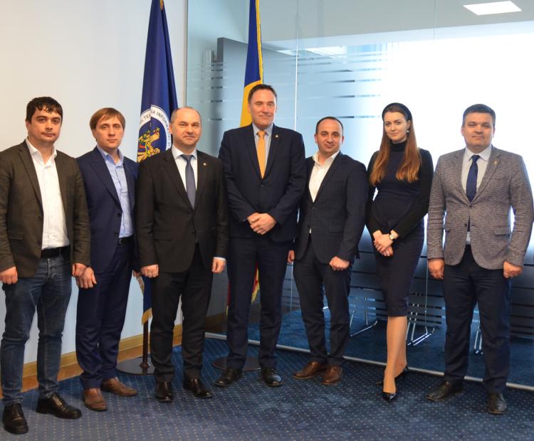 Întrevederea cu șeful Departamentului combaterea crimelor infracțiunilor informatice al INTERPOL-ului (INTERPOL Director of Cybercrime), Craig JONES