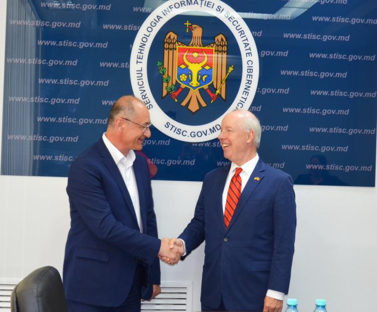 Întrevedere cu ambasadorul SUA