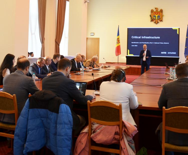 Dialog strategic între sectorul public și privat  